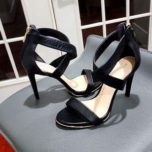 Kenneth Cole Black Heels